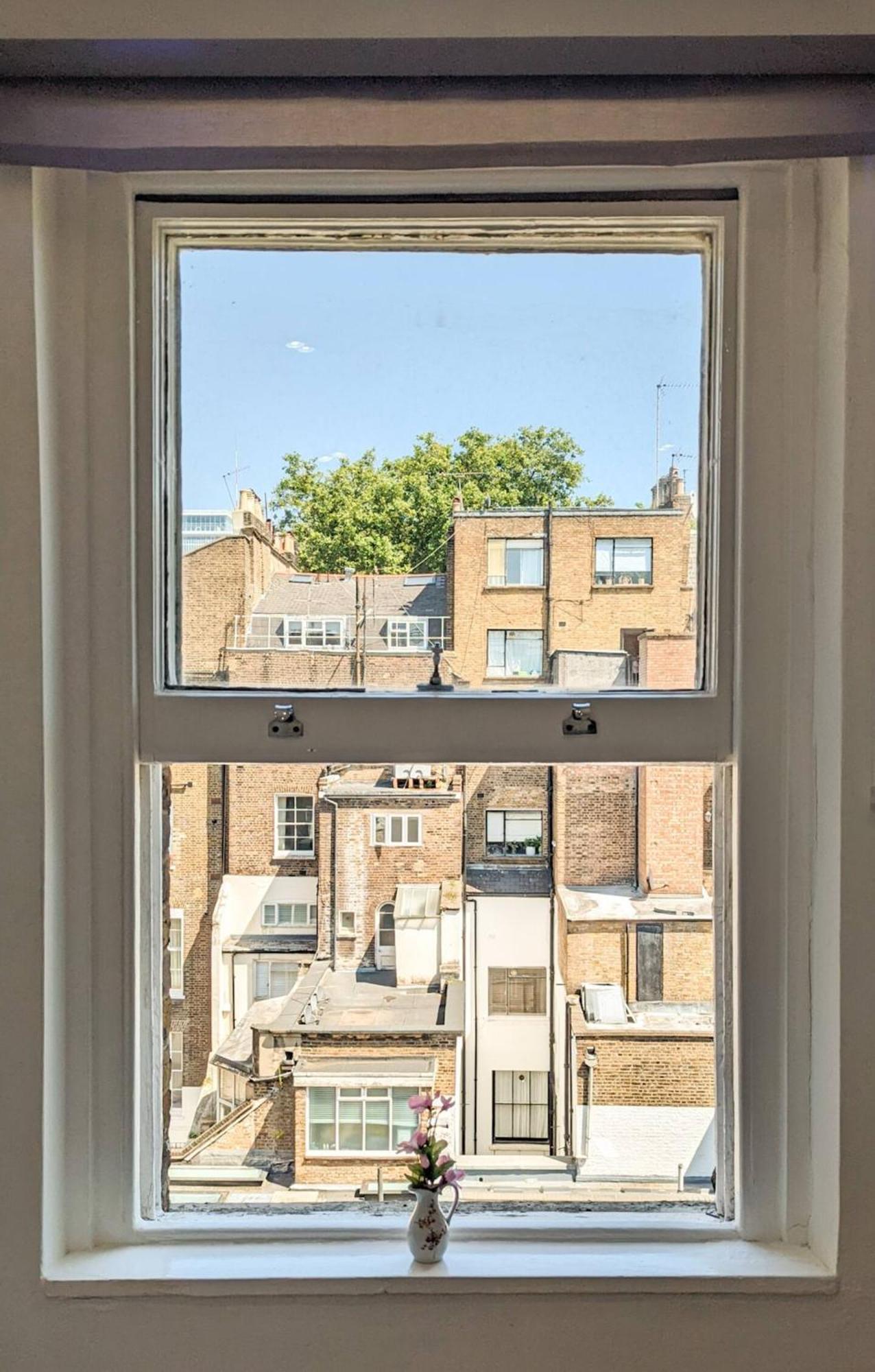 The Gloucester In Paddington Apartment London